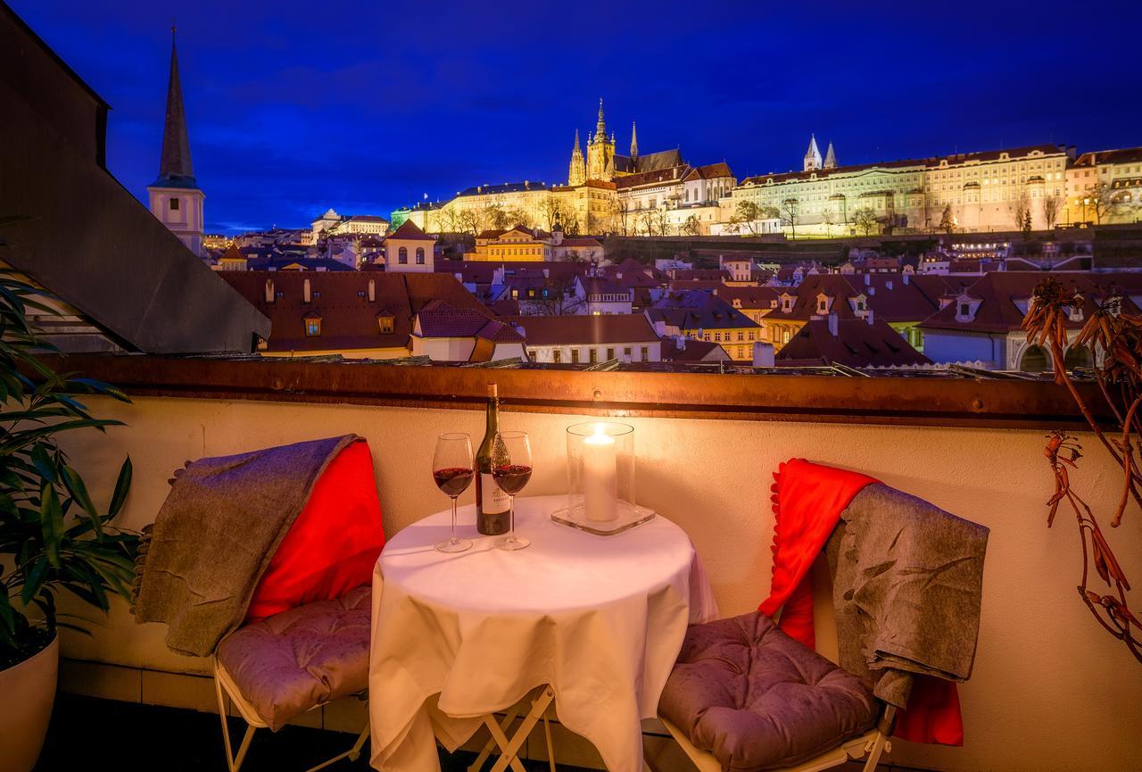 President Apt By Prague Castle, Views Eksteriør billede